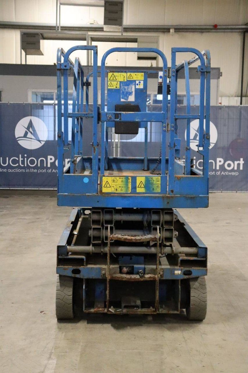 Teleskoparbeitsbühne του τύπου Genie GS-2046, Gebrauchtmaschine σε Antwerpen (Φωτογραφία 9)