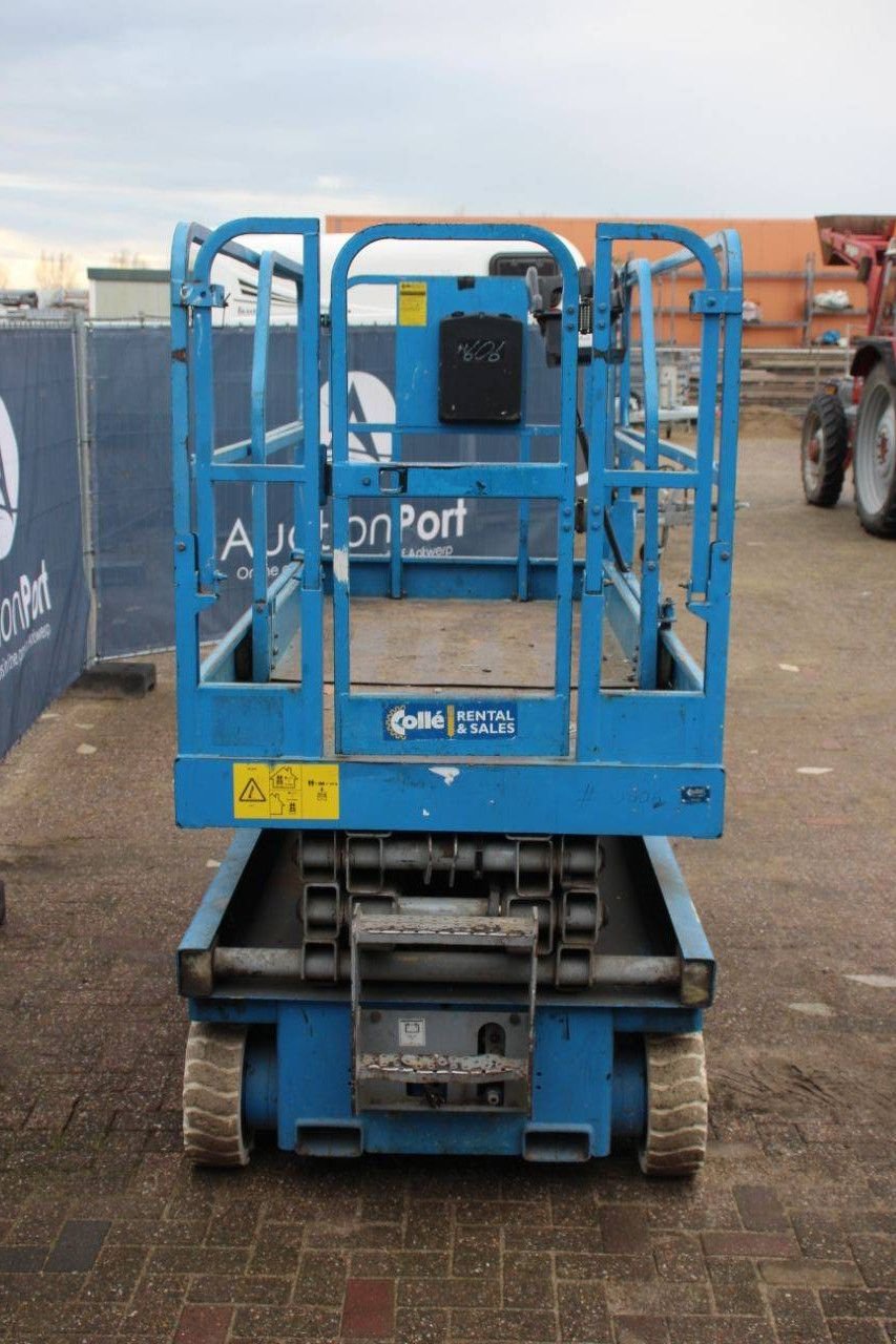 Teleskoparbeitsbühne des Typs Genie GS-2046, Gebrauchtmaschine in Antwerpen (Bild 8)