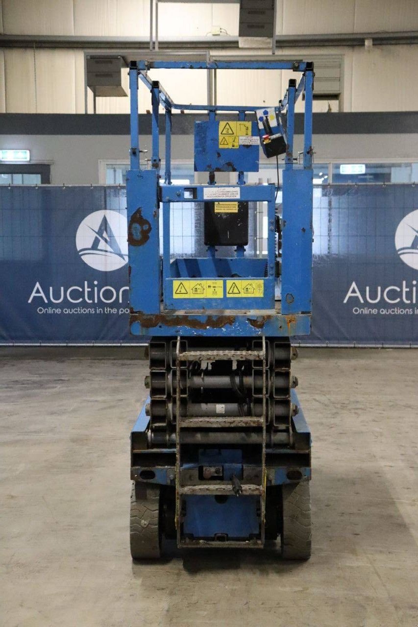 Teleskoparbeitsbühne del tipo Genie GS-2632, Gebrauchtmaschine In Antwerpen (Immagine 9)