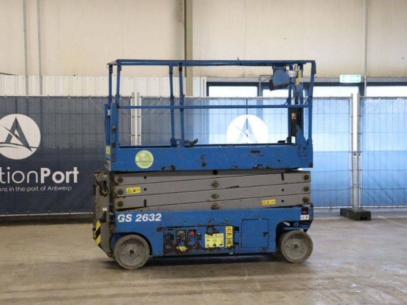 Teleskoparbeitsbühne du type Genie GS-2632, Gebrauchtmaschine en Antwerpen (Photo 1)