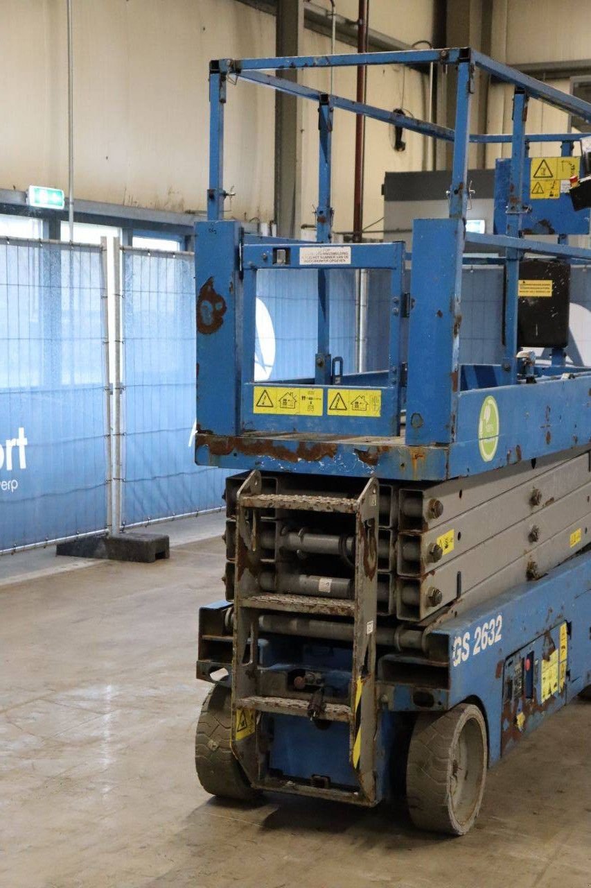 Teleskoparbeitsbühne del tipo Genie GS-2632, Gebrauchtmaschine In Antwerpen (Immagine 11)