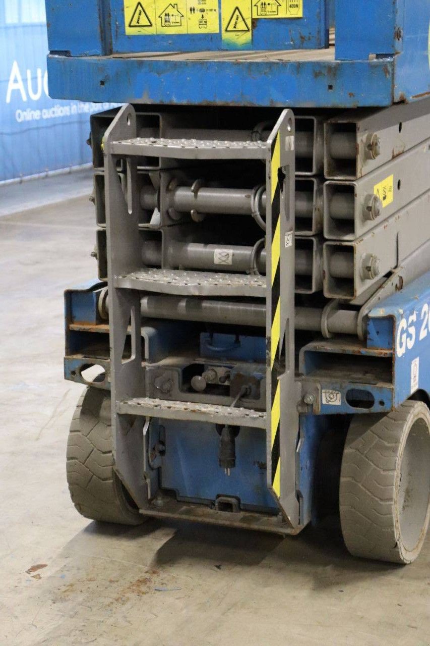 Teleskoparbeitsbühne типа Genie GS 2632, Gebrauchtmaschine в Antwerpen (Фотография 11)
