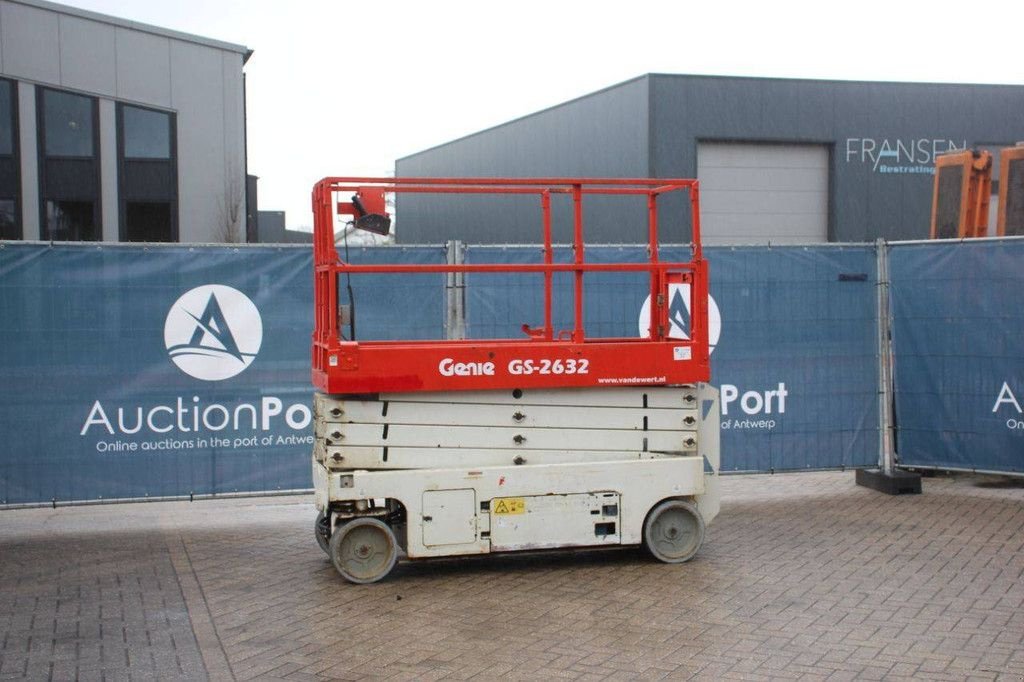 Teleskoparbeitsbühne типа Genie GS-2632, Gebrauchtmaschine в Antwerpen (Фотография 1)