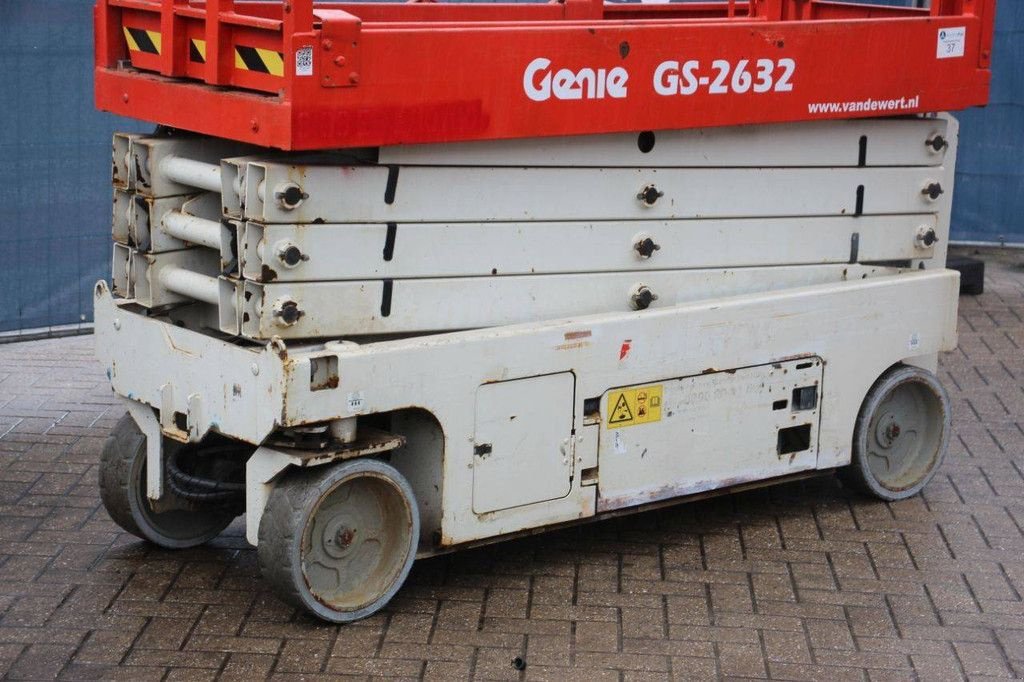 Teleskoparbeitsbühne типа Genie GS-2632, Gebrauchtmaschine в Antwerpen (Фотография 10)