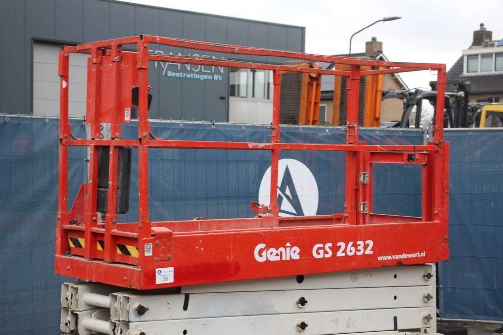 Teleskoparbeitsbühne van het type Genie GS 2632, Gebrauchtmaschine in Antwerpen (Foto 11)