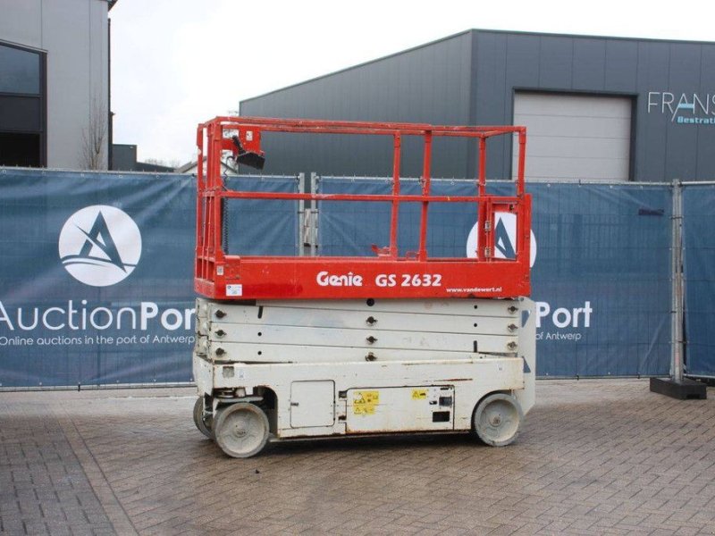 Teleskoparbeitsbühne del tipo Genie GS 2632, Gebrauchtmaschine en Antwerpen (Imagen 1)