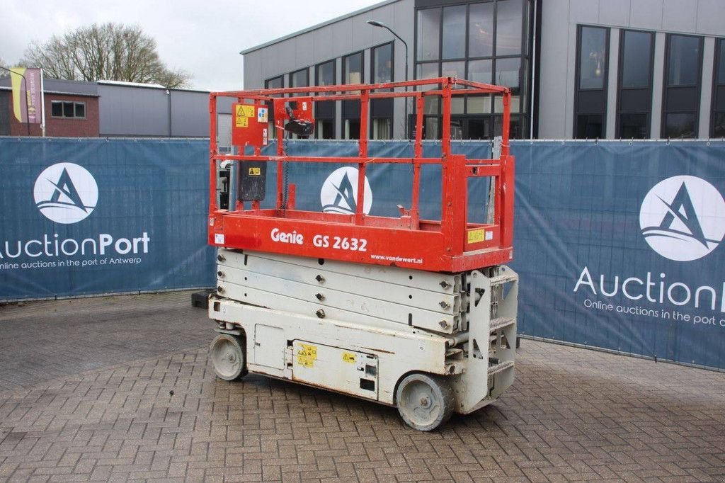 Teleskoparbeitsbühne van het type Genie GS 2632, Gebrauchtmaschine in Antwerpen (Foto 3)