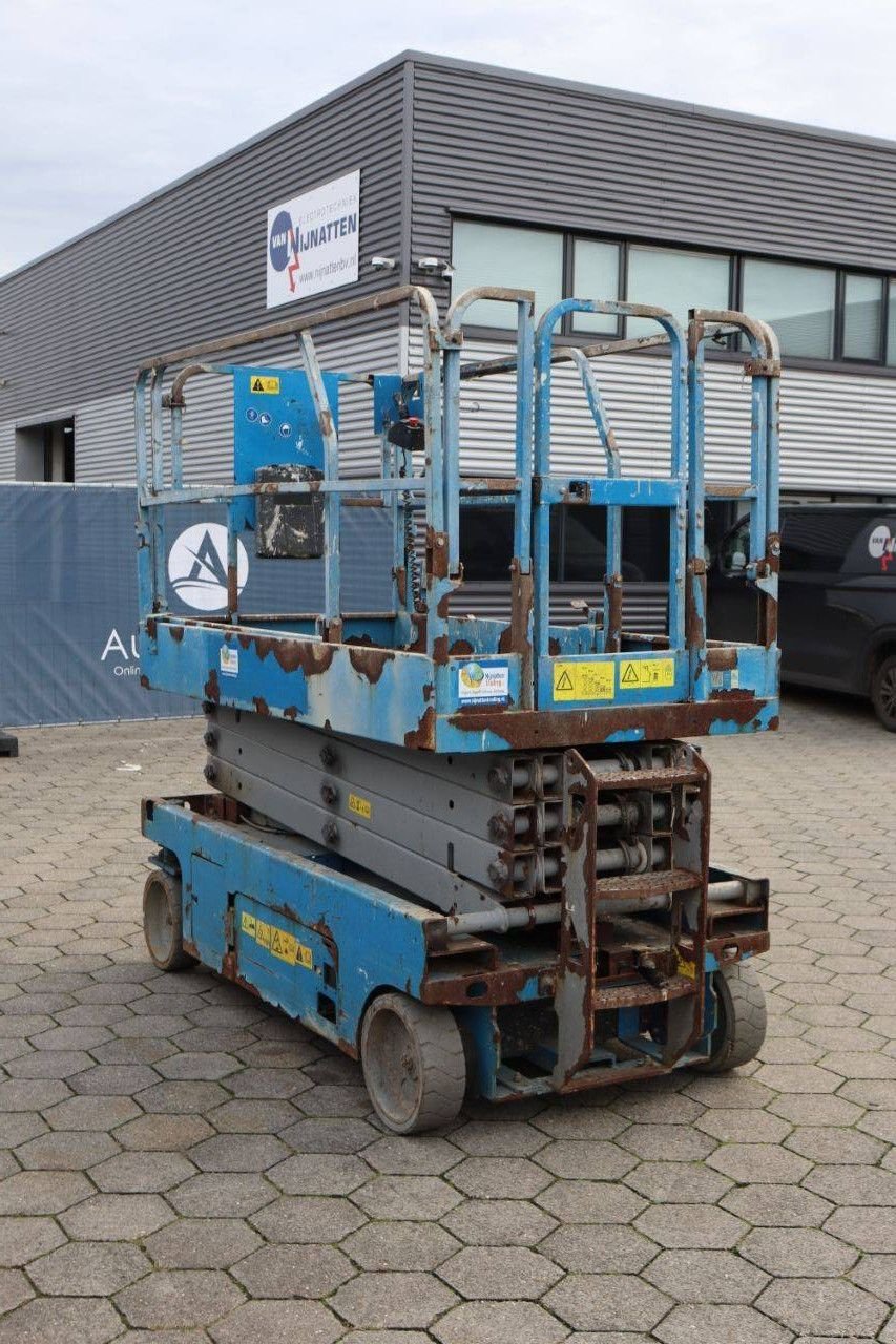 Teleskoparbeitsbühne del tipo Genie GS-2646, Gebrauchtmaschine en Antwerpen (Imagen 8)