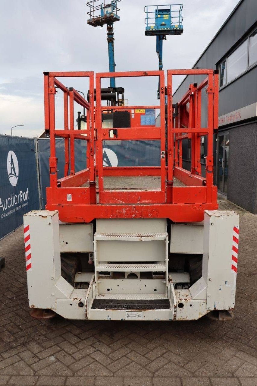 Teleskoparbeitsbühne del tipo Genie GS-2668 RT, Gebrauchtmaschine en Antwerpen (Imagen 9)