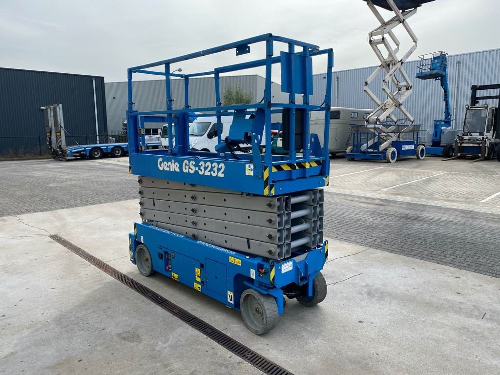 Teleskoparbeitsbühne del tipo Genie GS 3232, Schaar Hoogwerker, 12 meter, Gebrauchtmaschine In Heijen (Immagine 4)