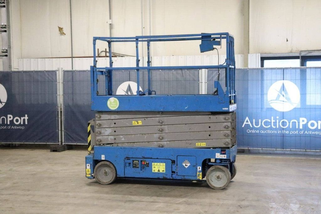 Teleskoparbeitsbühne typu Genie GS-3232, Gebrauchtmaschine w Antwerpen (Zdjęcie 3)