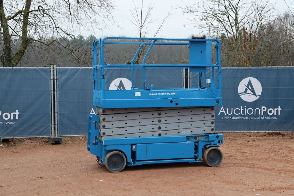 Teleskoparbeitsbühne of the type Genie GS-3246, Gebrauchtmaschine in Antwerpen (Picture 1)