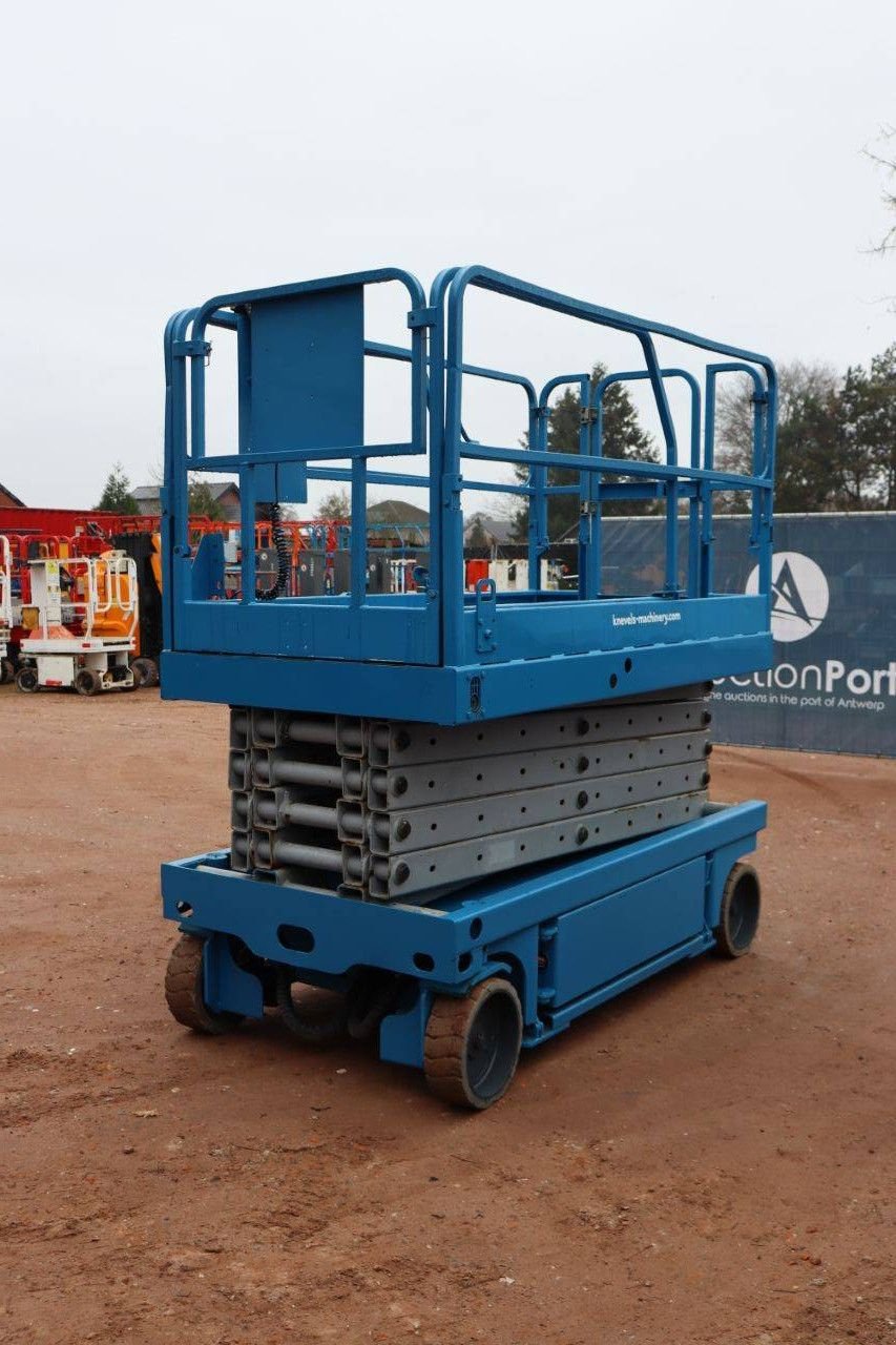 Teleskoparbeitsbühne of the type Genie GS-3246, Gebrauchtmaschine in Antwerpen (Picture 7)