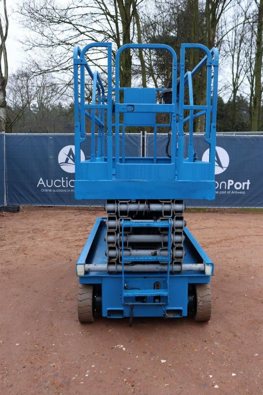 Teleskoparbeitsbühne of the type Genie GS-3246, Gebrauchtmaschine in Antwerpen (Picture 9)