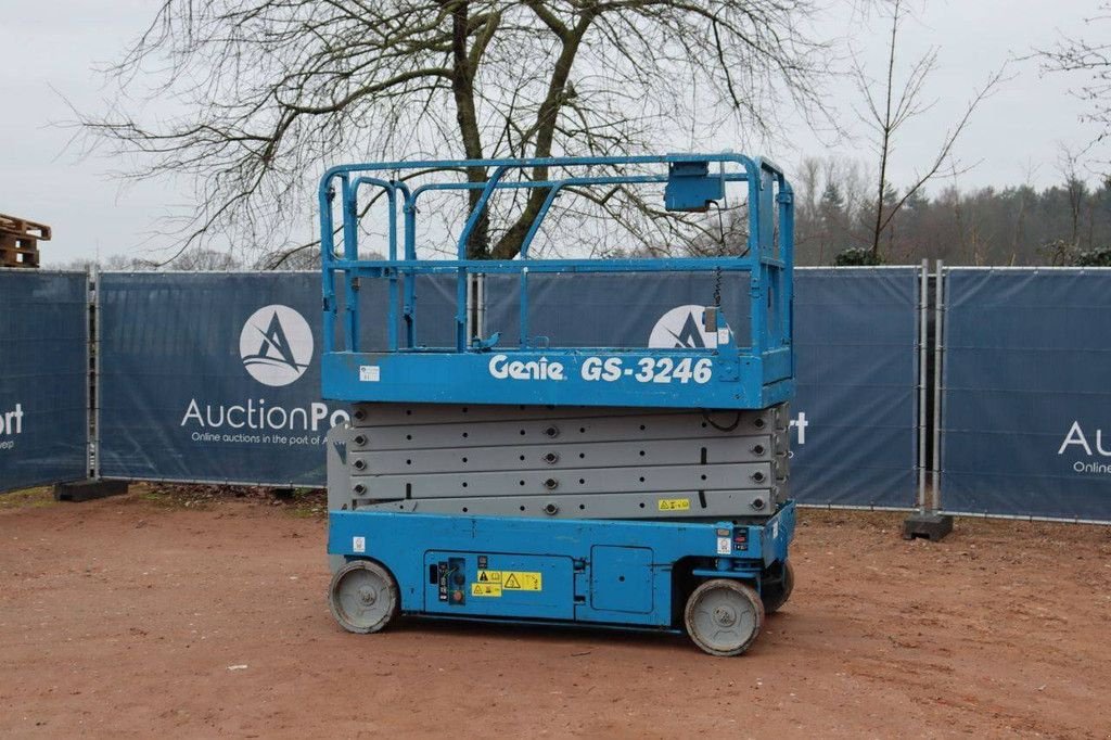 Teleskoparbeitsbühne tipa Genie GS-3246, Gebrauchtmaschine u Antwerpen (Slika 3)