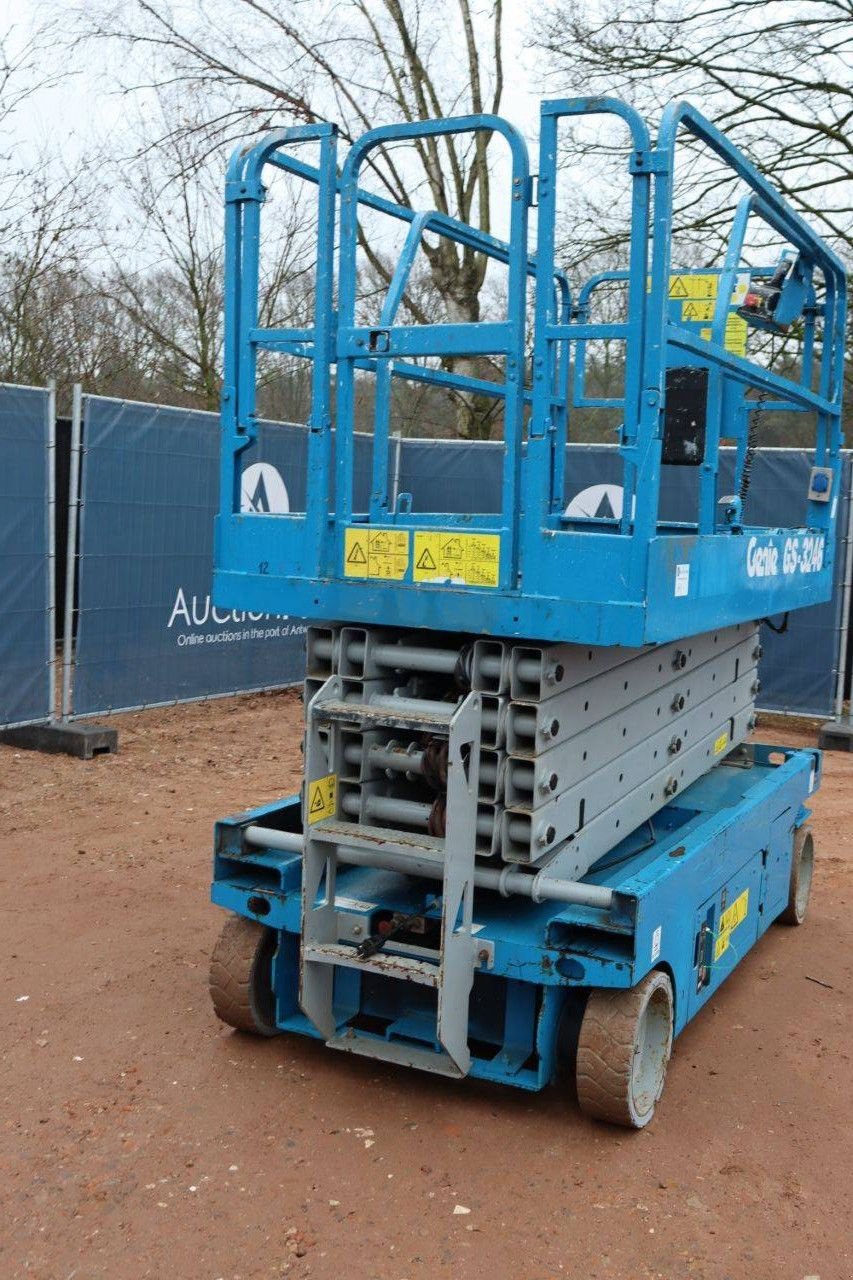 Teleskoparbeitsbühne tipa Genie GS-3246, Gebrauchtmaschine u Antwerpen (Slika 11)