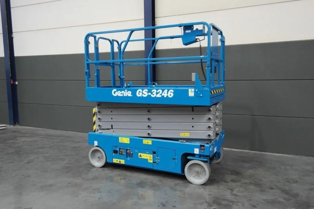 Teleskoparbeitsbühne типа Genie GS-3246, Neumaschine в Culemborg (Фотография 6)