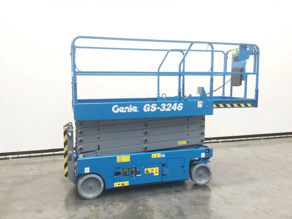 Teleskoparbeitsbühne типа Genie GS 3246, Neumaschine в Culemborg (Фотография 5)