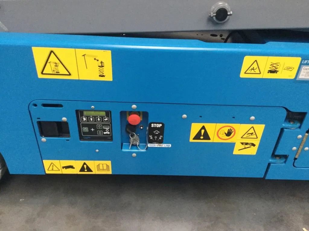 Teleskoparbeitsbühne типа Genie GS 3246, Neumaschine в Culemborg (Фотография 4)