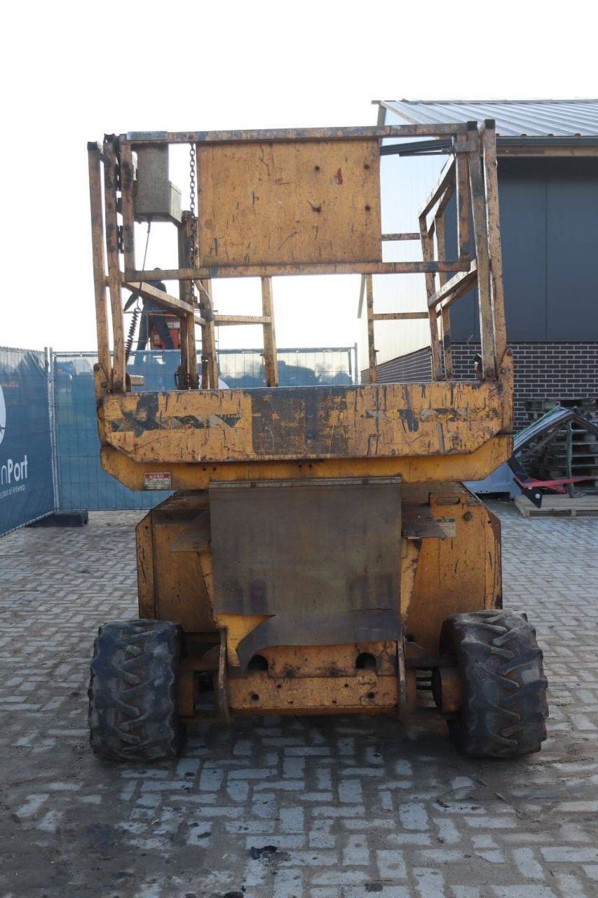 Teleskoparbeitsbühne of the type Genie GS-3268 RT, Gebrauchtmaschine in Antwerpen (Picture 9)