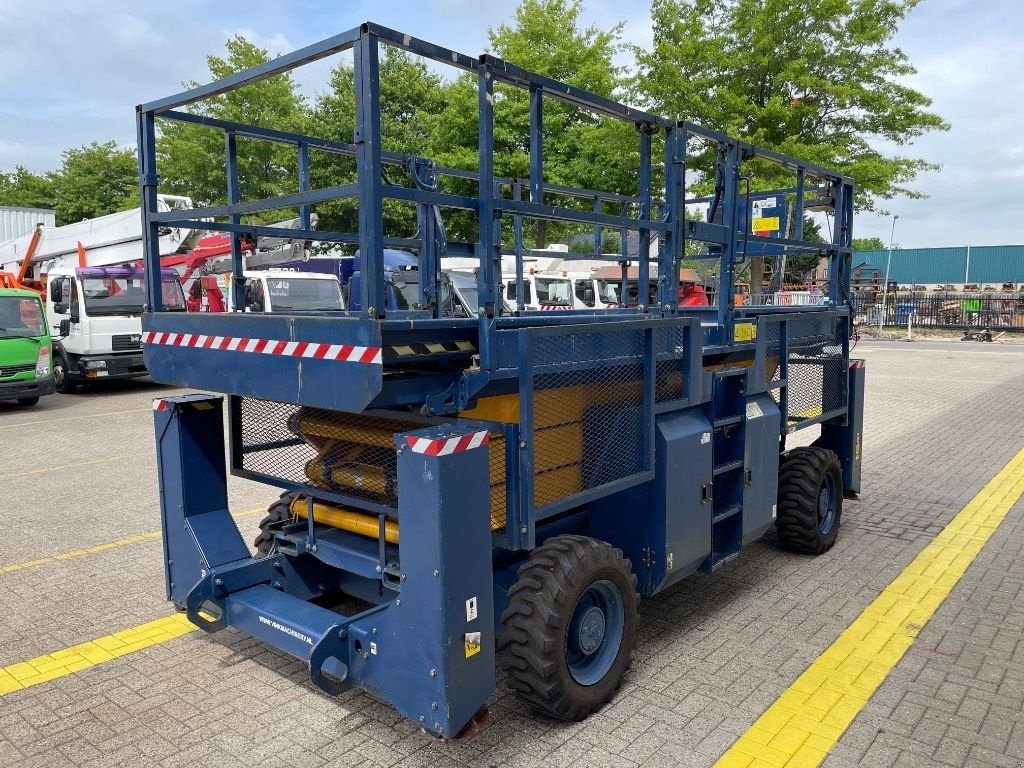 Teleskoparbeitsbühne tipa Genie GS 3384 RT, Gebrauchtmaschine u WIJCHEN (Slika 8)