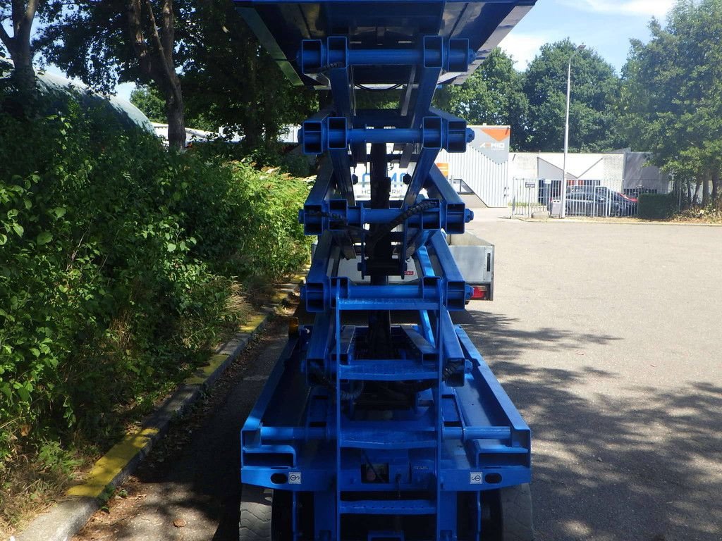 Teleskoparbeitsbühne типа Genie GS-4047, Gebrauchtmaschine в Antwerpen (Фотография 8)