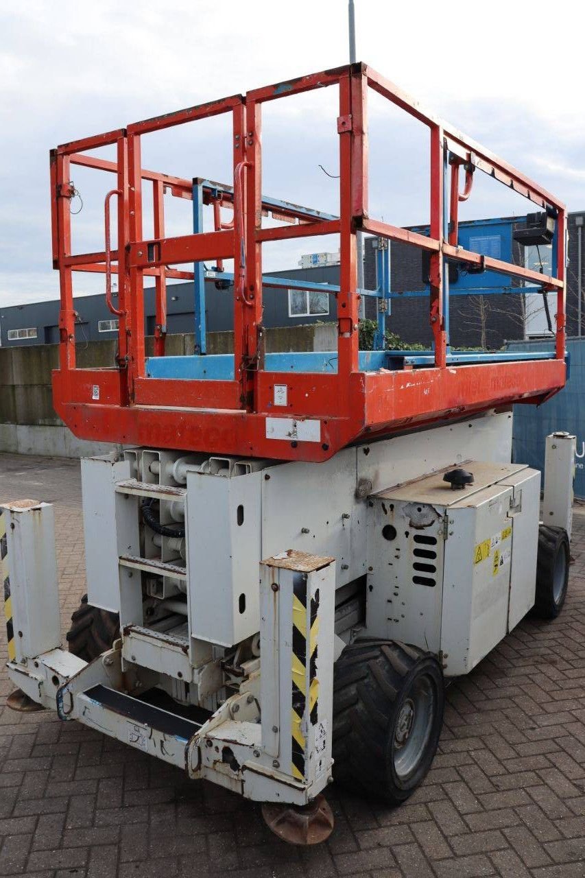 Teleskoparbeitsbühne Türe ait Genie GS-4069 RT, Gebrauchtmaschine içinde Antwerpen (resim 8)