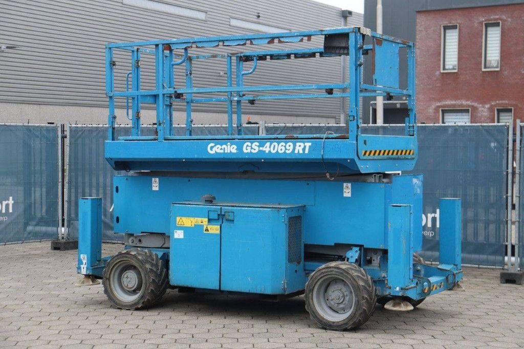 Teleskoparbeitsbühne tip Genie GS-4069, Gebrauchtmaschine in Antwerpen (Poză 3)