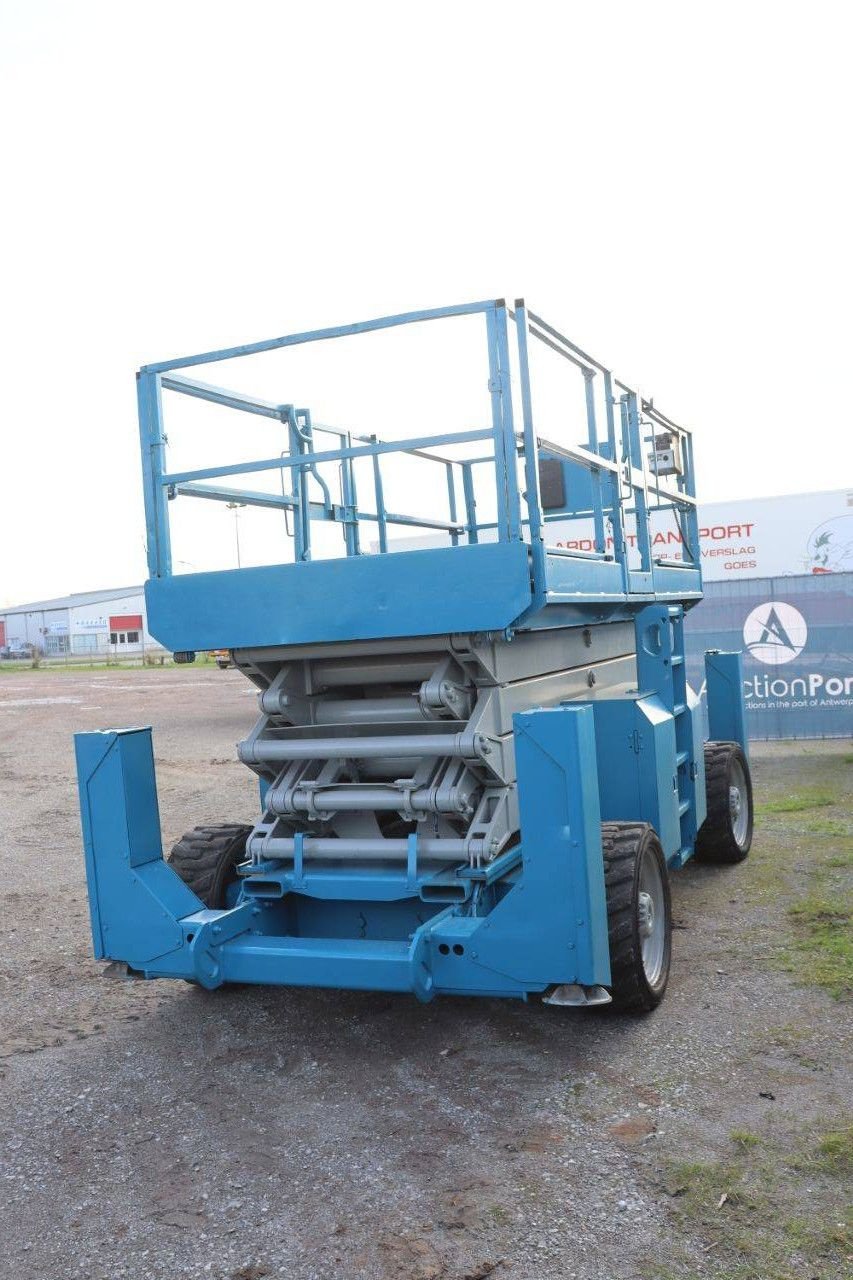 Teleskoparbeitsbühne типа Genie GS-4390, Gebrauchtmaschine в Antwerpen (Фотография 7)
