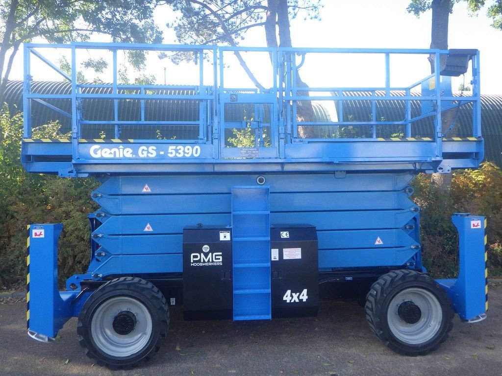 Teleskoparbeitsbühne tip Genie GS-5390, Gebrauchtmaschine in Antwerpen (Poză 1)