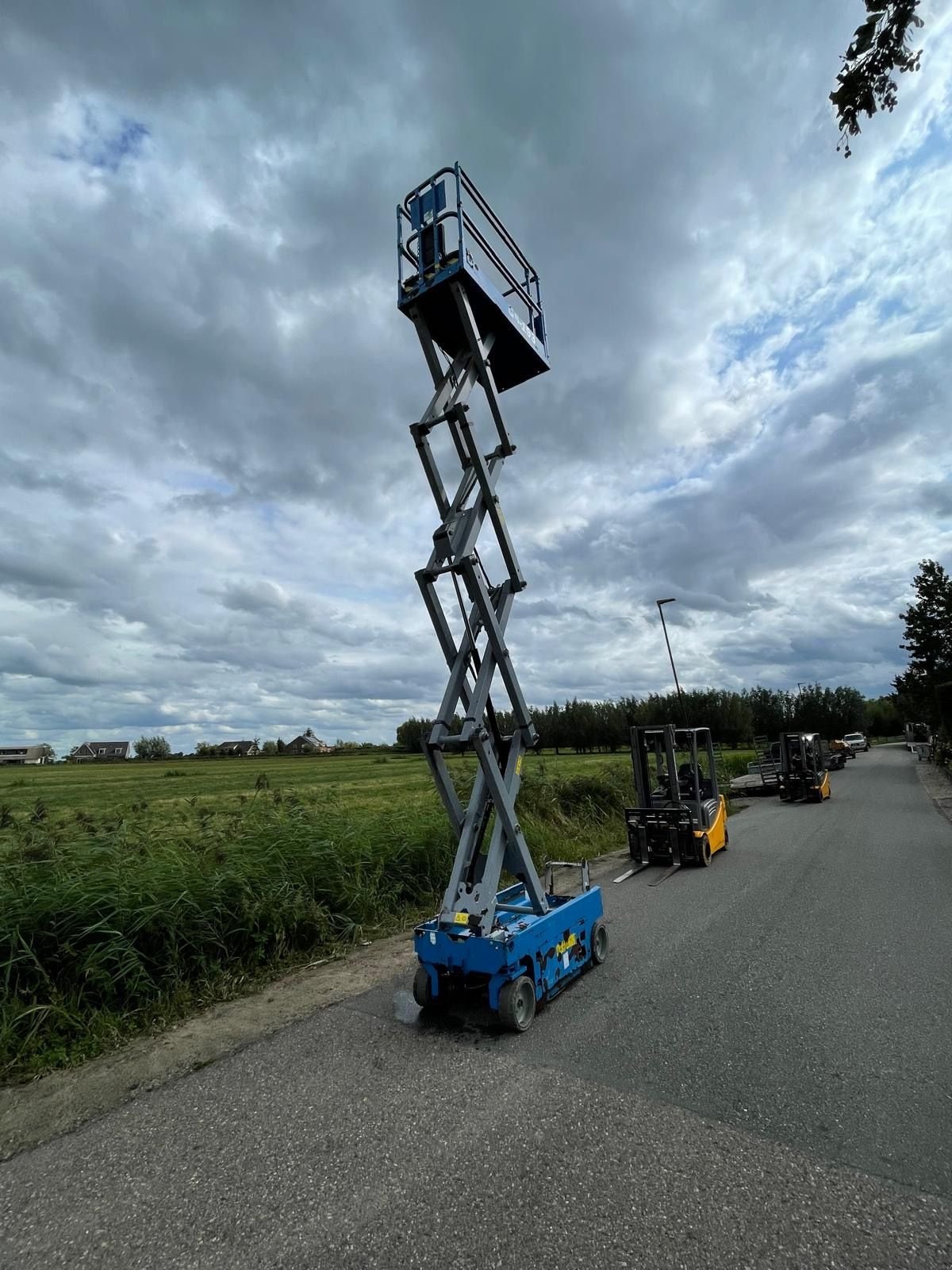 Teleskoparbeitsbühne typu Genie GS1-932, Gebrauchtmaschine v Giessenburg (Obrázek 4)