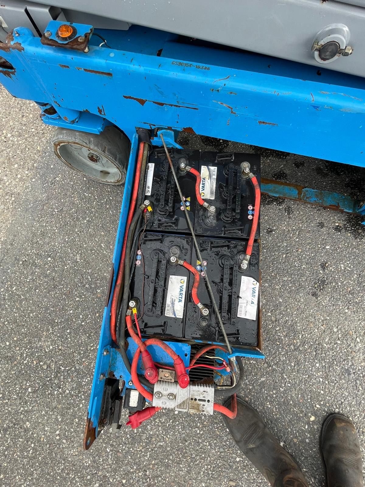 Teleskoparbeitsbühne typu Genie GS1-932, Gebrauchtmaschine v Giessenburg (Obrázek 6)