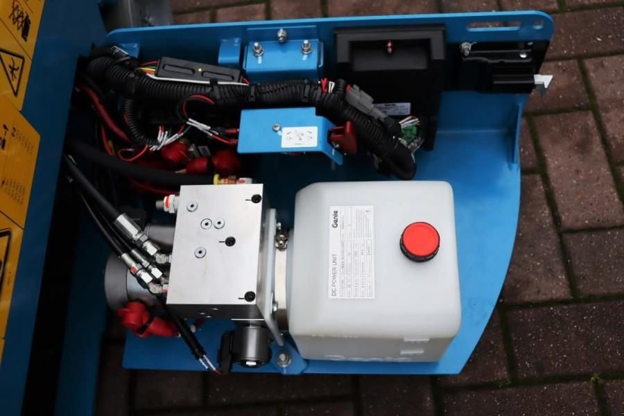 Teleskoparbeitsbühne tip Genie GS1330M Valid inspection, *Guarantee! All-Electric, Gebrauchtmaschine in Groenlo (Poză 10)