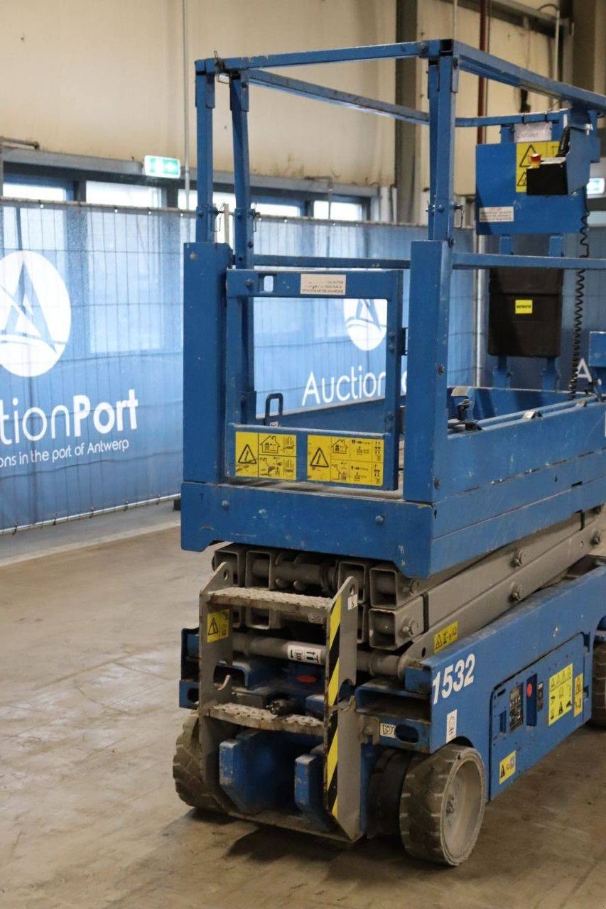 Teleskoparbeitsbühne des Typs Genie GS1532, Gebrauchtmaschine in Antwerpen (Bild 11)