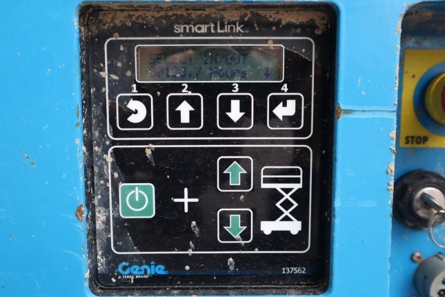 Teleskoparbeitsbühne tipa Genie GS1932 E-Drive Several In Stock, 8m Working Height, Gebrauchtmaschine u Groenlo (Slika 4)