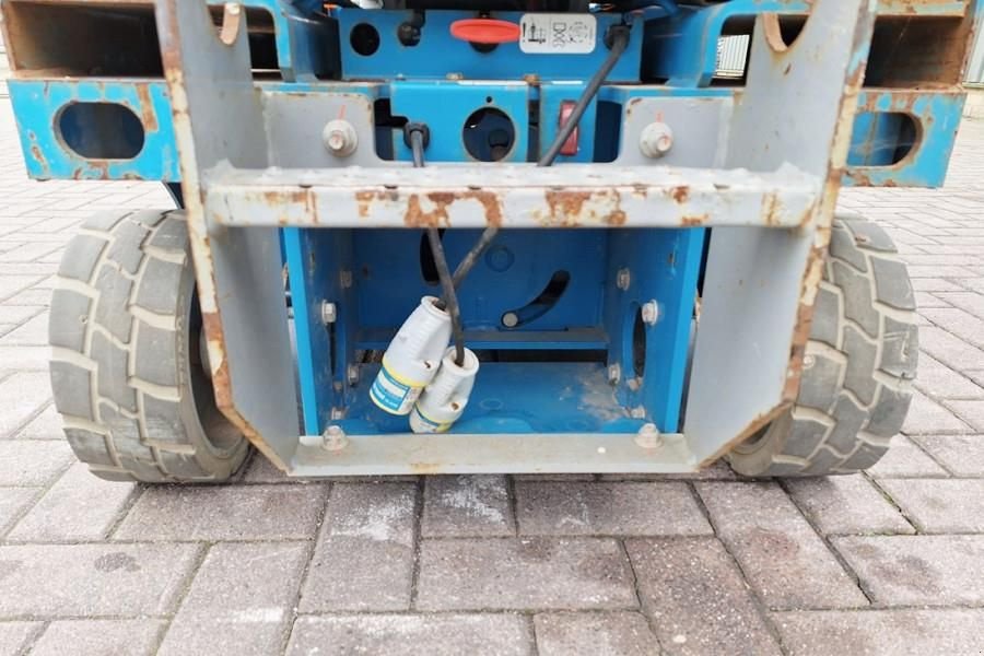 Teleskoparbeitsbühne of the type Genie GS1932 E-Drive Several In Stock, 8m Working Height, Gebrauchtmaschine in Groenlo (Picture 11)