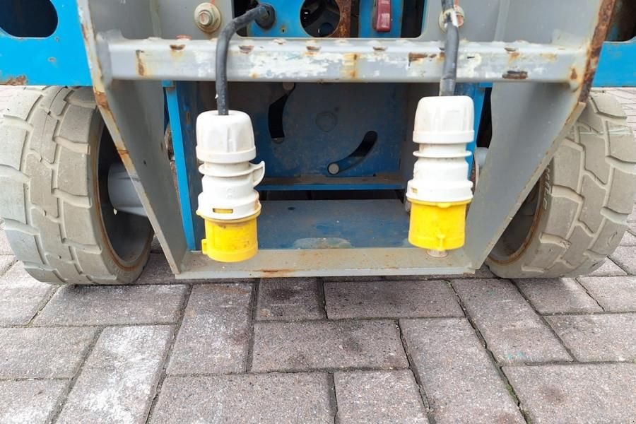 Teleskoparbeitsbühne tipa Genie GS1932 E-Drive Several In Stock, 8m Working Height, Gebrauchtmaschine u Groenlo (Slika 11)