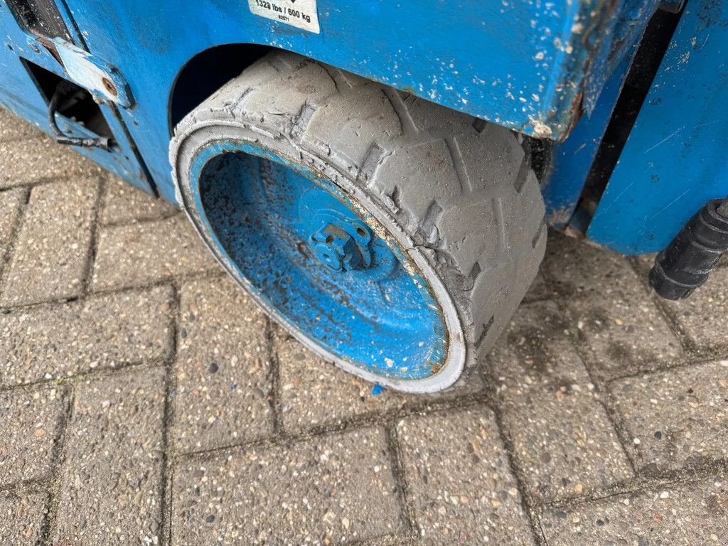 Teleskoparbeitsbühne tipa Genie GS1932 Hoogwerker Schaarhoogwerker, Gebrauchtmaschine u Hedel (Slika 5)