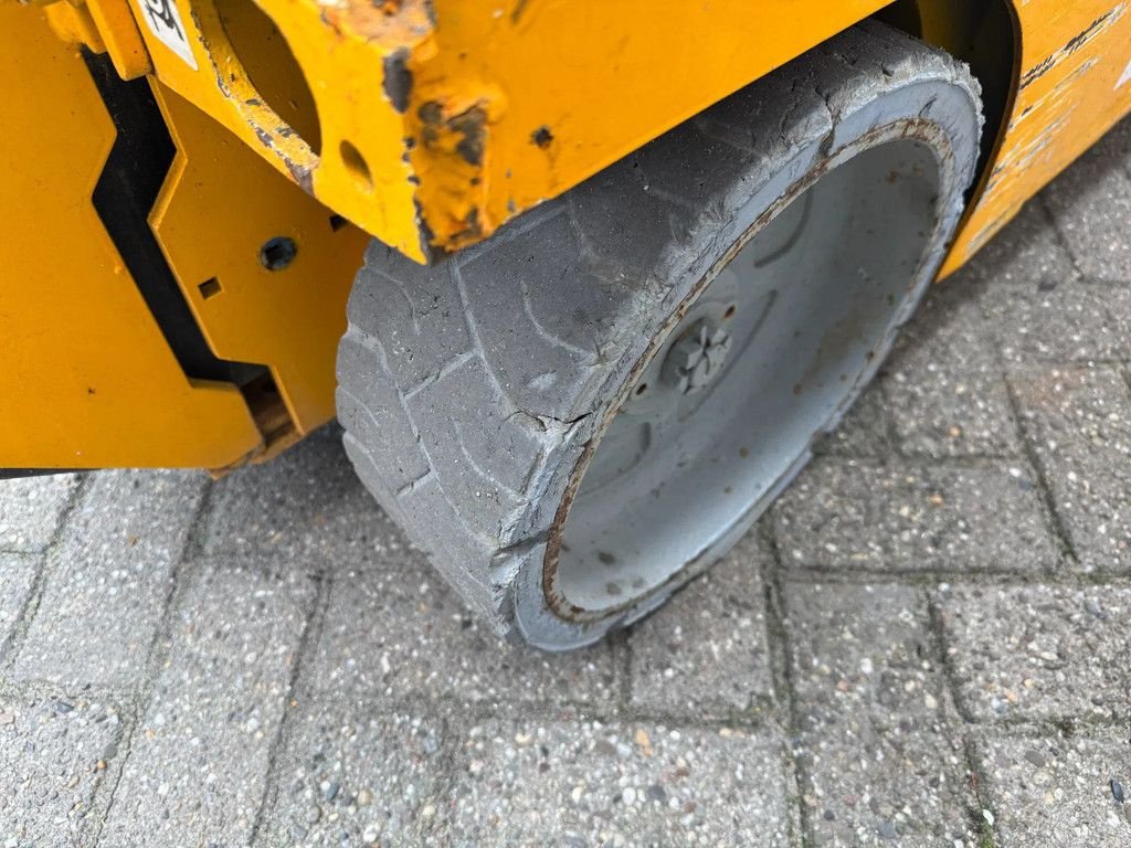 Teleskoparbeitsbühne typu Genie GS2032 Hoogwerker Schaarhoogwerker, Gebrauchtmaschine v Hedel (Obrázek 7)