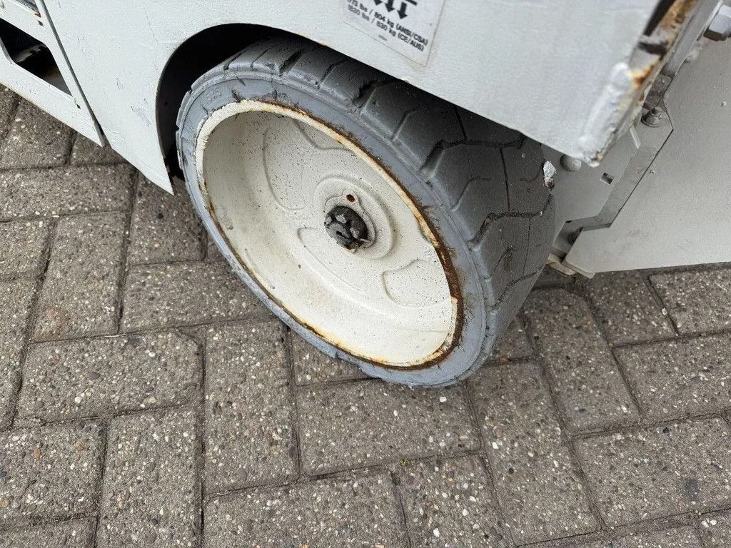 Teleskoparbeitsbühne tip Genie GS2632 Hoogwerker Schaarhoogwerker, Gebrauchtmaschine in Hedel (Poză 5)