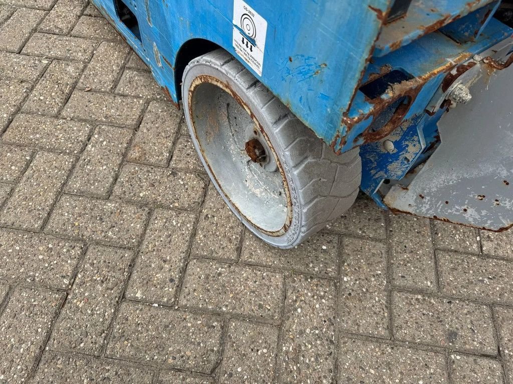 Teleskoparbeitsbühne типа Genie GS2632 Hoogwerker Schaarhoogwerker, Gebrauchtmaschine в Hedel (Фотография 5)