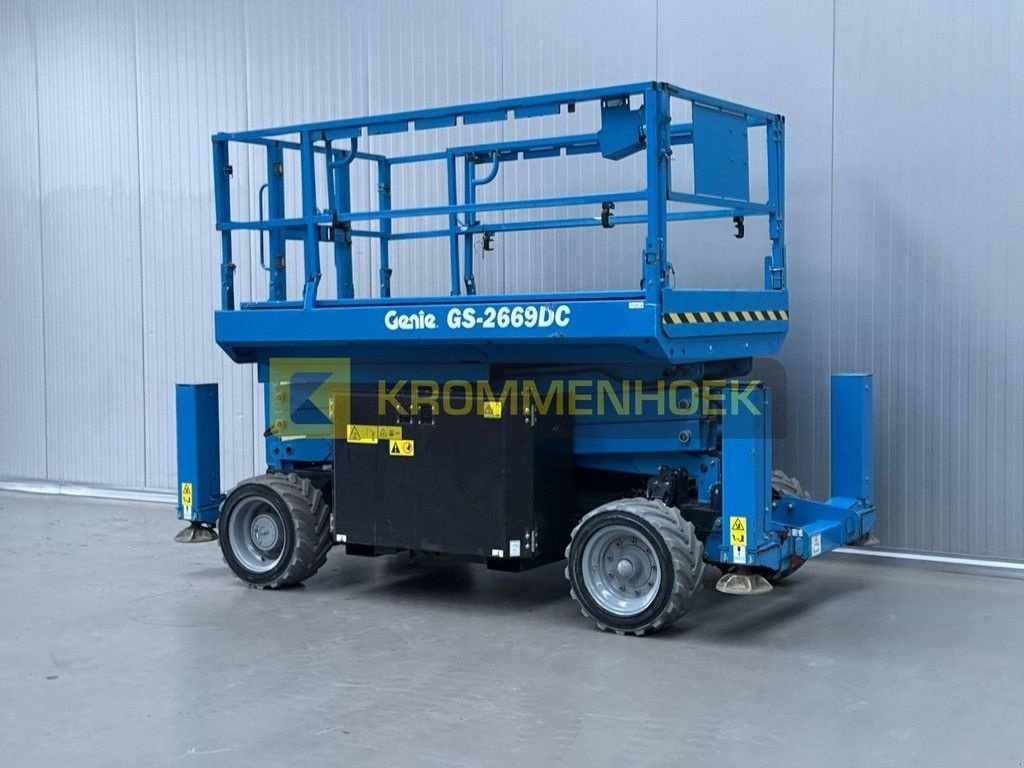 Teleskoparbeitsbühne от тип Genie GS2669 DC, Gebrauchtmaschine в Apeldoorn (Снимка 8)