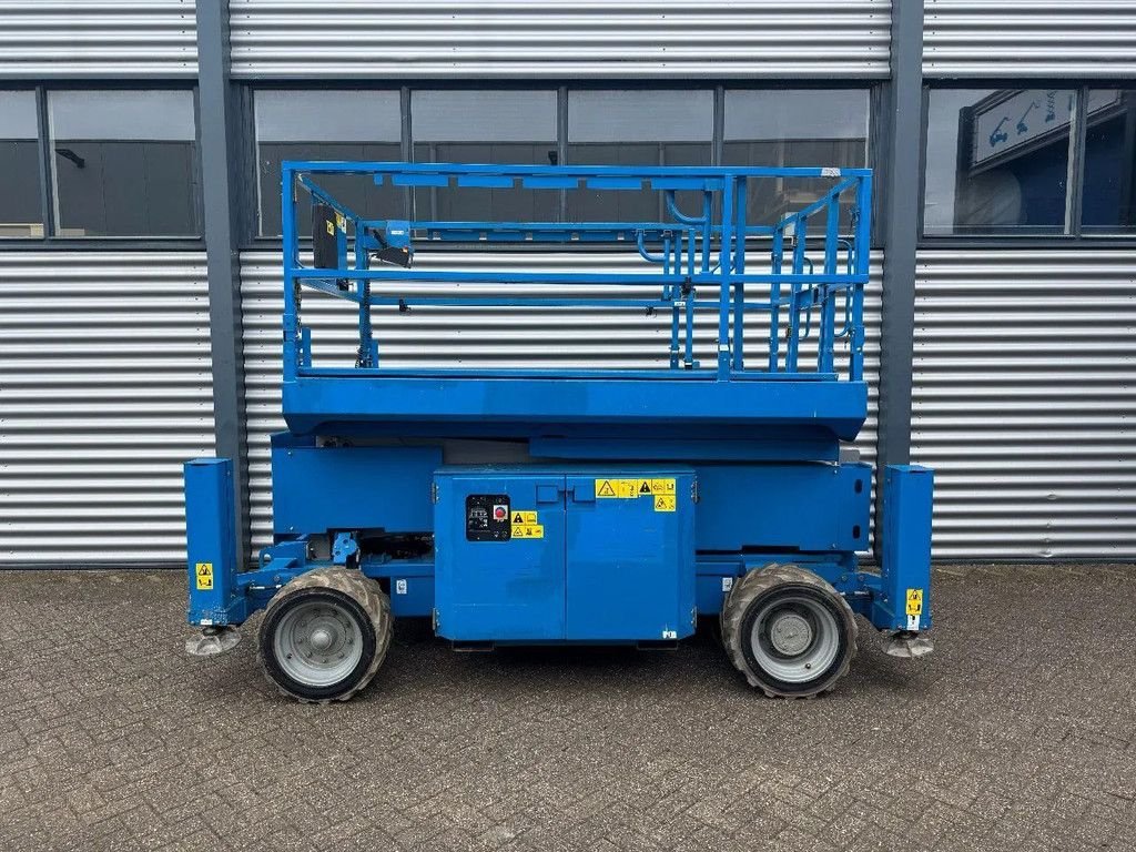 Teleskoparbeitsbühne del tipo Genie GS2669DC Hoogwerker Schaarhoogwerker, Gebrauchtmaschine en Hedel (Imagen 1)