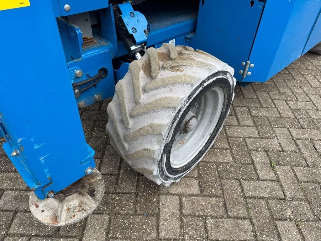 Teleskoparbeitsbühne типа Genie GS2669DC Hoogwerker Schaarhoogwerker, Gebrauchtmaschine в Hedel (Фотография 4)