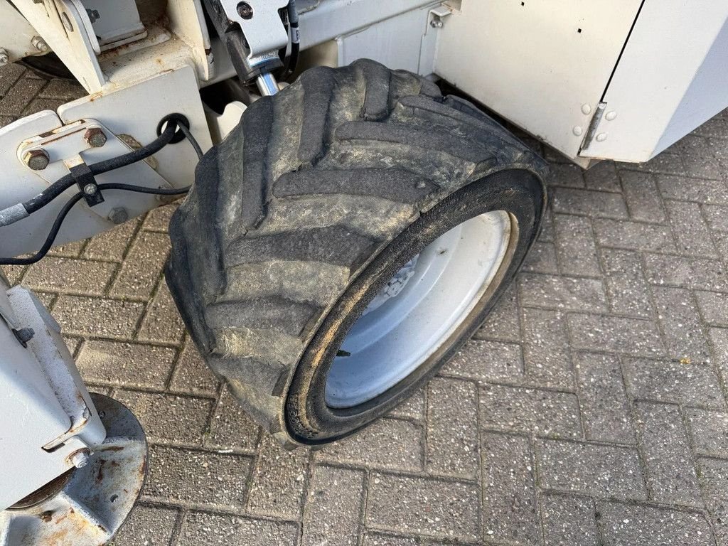 Teleskoparbeitsbühne типа Genie GS2669RT Hoogwerker Schaarhoogwerker Ruwterrein, Gebrauchtmaschine в Hedel (Фотография 4)