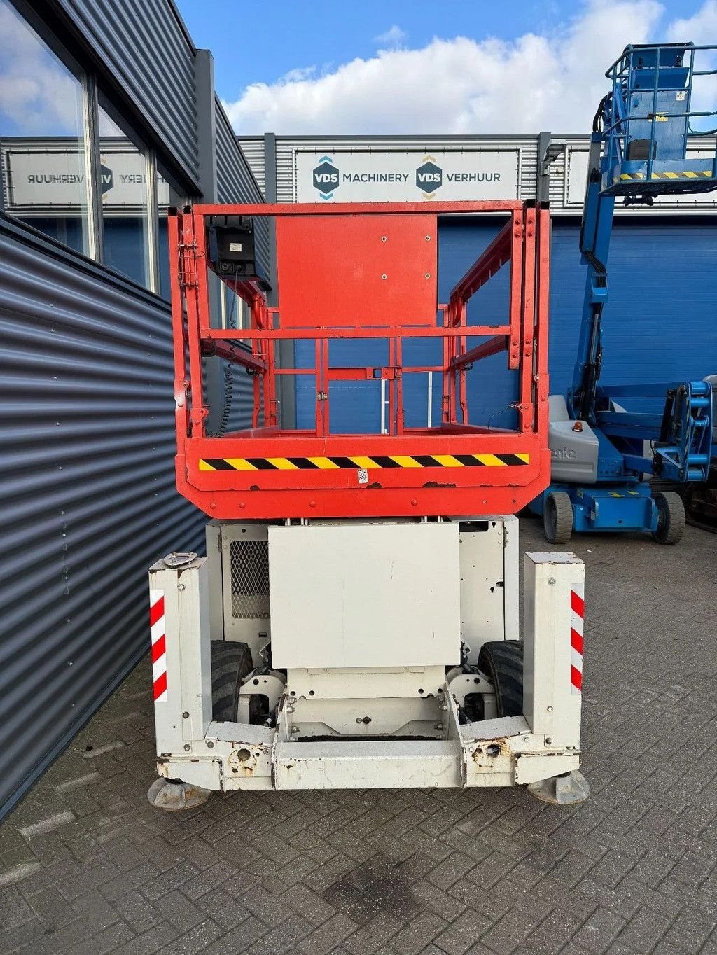 Teleskoparbeitsbühne типа Genie GS2669RT Hoogwerker Schaarhoogwerker Ruwterrein, Gebrauchtmaschine в Hedel (Фотография 2)