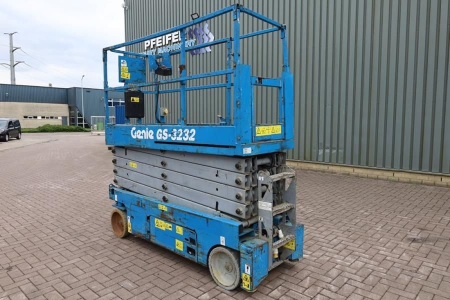 Teleskoparbeitsbühne του τύπου Genie GS3232 Hydraulic Outriggers, Electric, 11.75m Work, Gebrauchtmaschine σε Groenlo (Φωτογραφία 10)