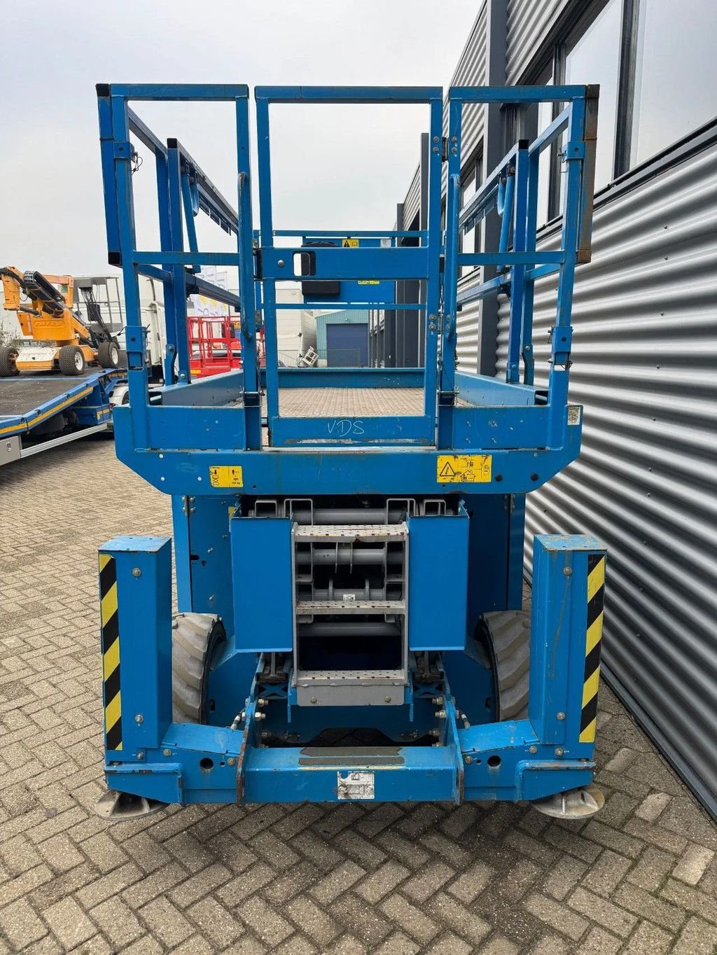 Teleskoparbeitsbühne del tipo Genie GS3369DC Hoogwerker Schaarhoogwerker, Gebrauchtmaschine en Hedel (Imagen 3)