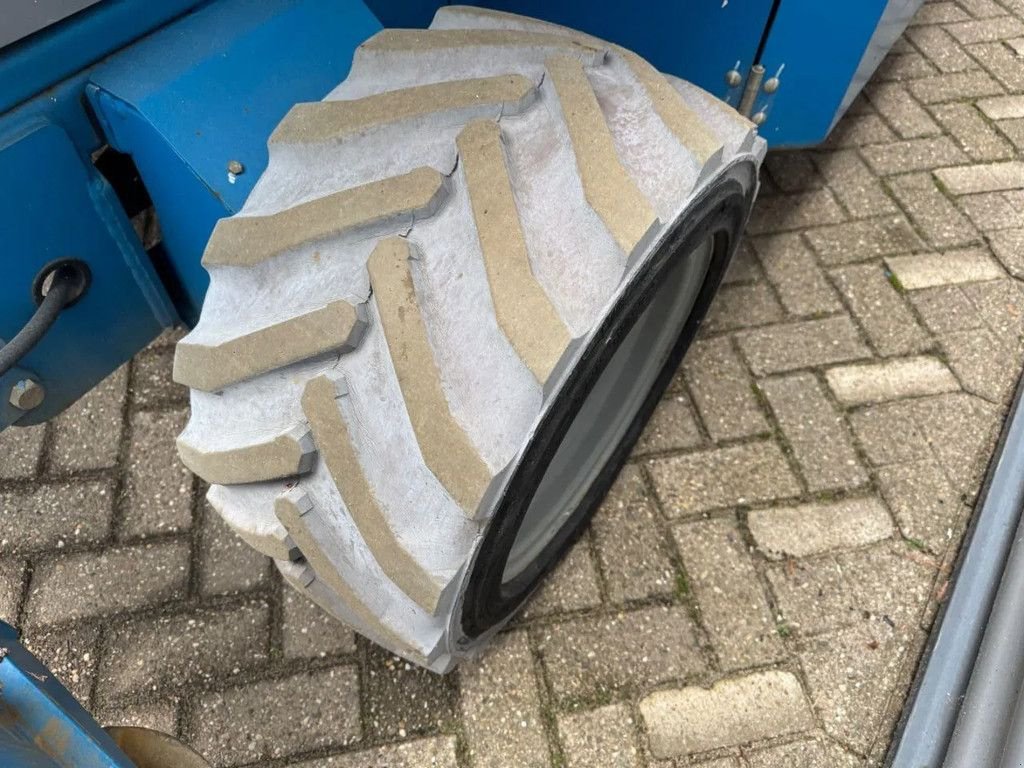 Teleskoparbeitsbühne del tipo Genie GS3369DC Hoogwerker Schaarhoogwerker, Gebrauchtmaschine en Hedel (Imagen 7)