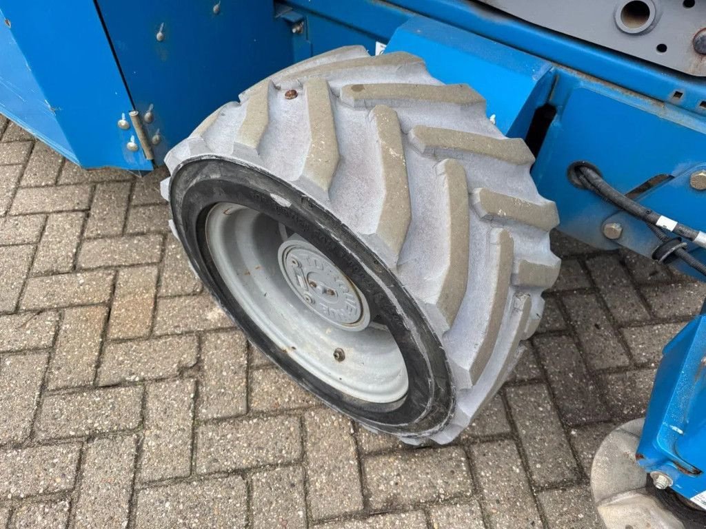 Teleskoparbeitsbühne del tipo Genie GS3369DC Hoogwerker Schaarhoogwerker, Gebrauchtmaschine en Hedel (Imagen 5)
